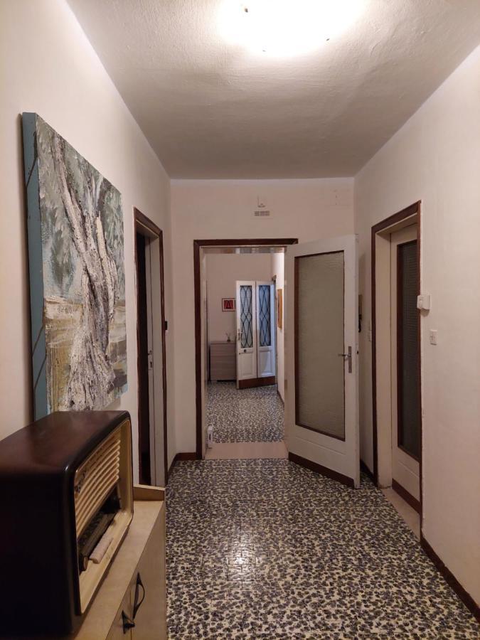 Fiordiluna, Nel Cuore Di Brescia Hotel Bagian luar foto