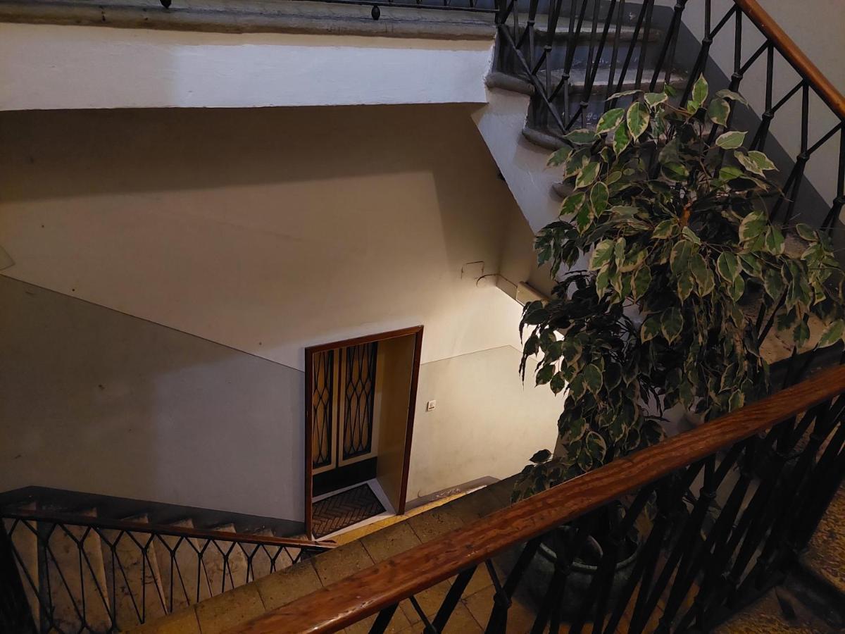 Fiordiluna, Nel Cuore Di Brescia Hotel Bagian luar foto